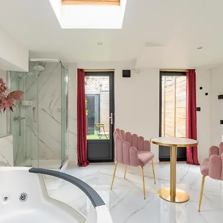Parenthese Bien-etre Avec Videoprojecteur Apartment Rouen